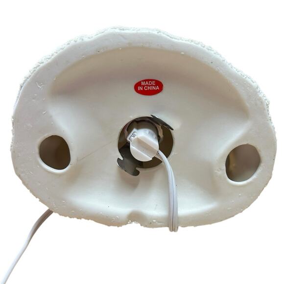 Porcelain Figurine Caroling Family White Spaghetti Porcelain 12 in Lighted - Picture 5 of 5